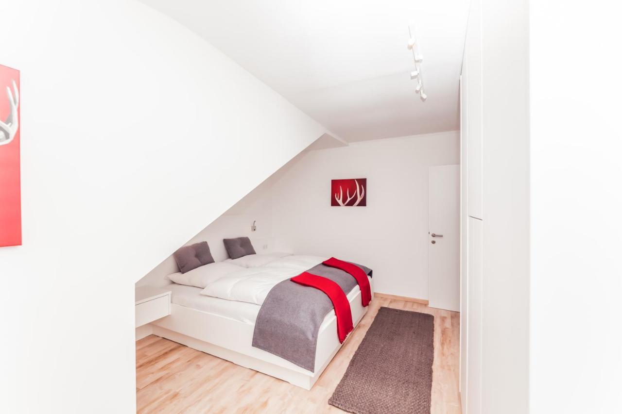 Apartment Bergkristall Sonnenalpe Nassfeld Bagian luar foto