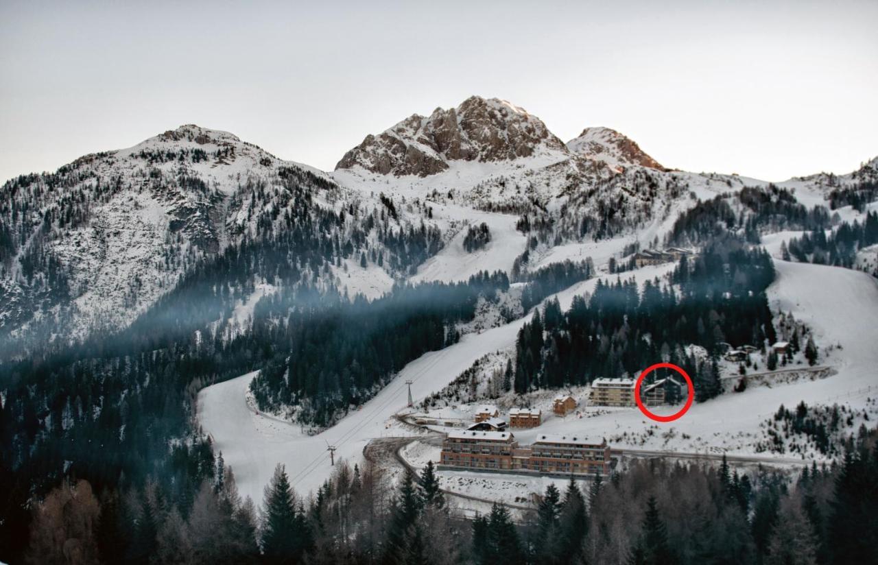 Apartment Bergkristall Sonnenalpe Nassfeld Bagian luar foto