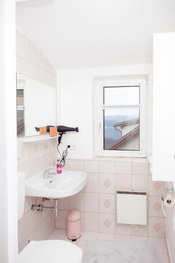 Apartment Bergkristall Sonnenalpe Nassfeld Bagian luar foto
